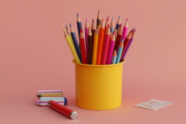 报考高级护理学校的分数线是多少？